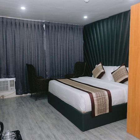 Shine Boutique Hotel Tagum Zewnętrze zdjęcie