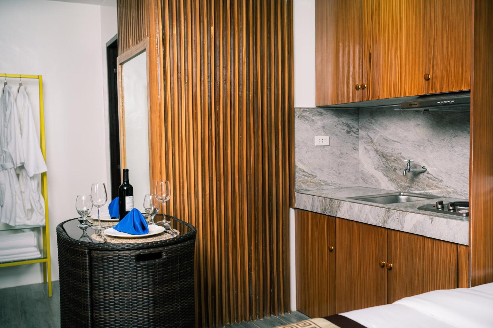 Shine Boutique Hotel Tagum Zewnętrze zdjęcie