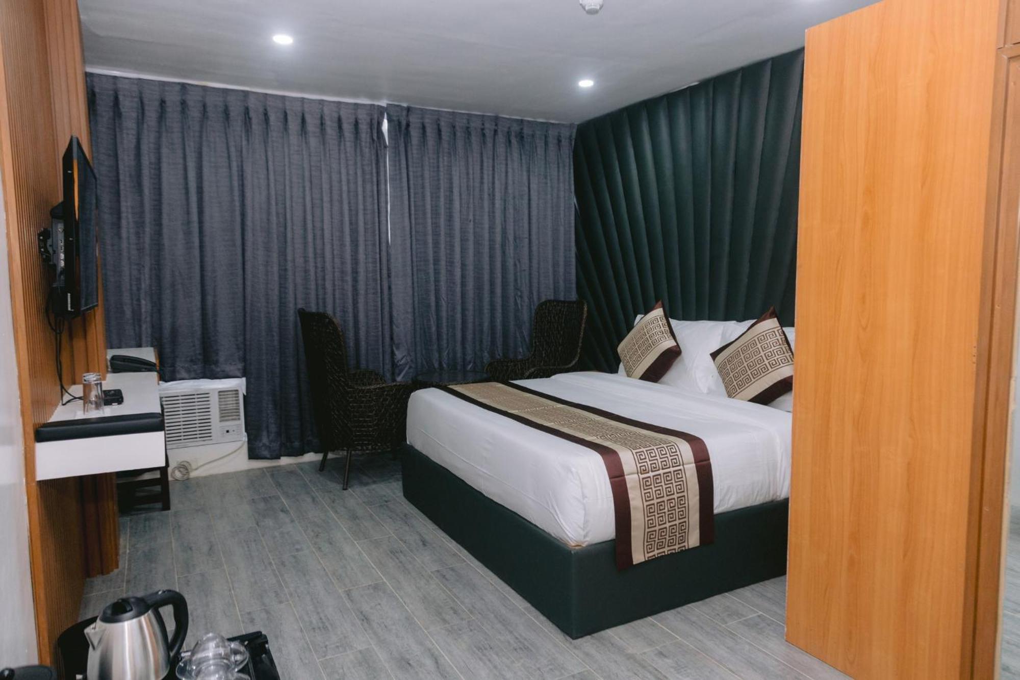 Shine Boutique Hotel Tagum Zewnętrze zdjęcie